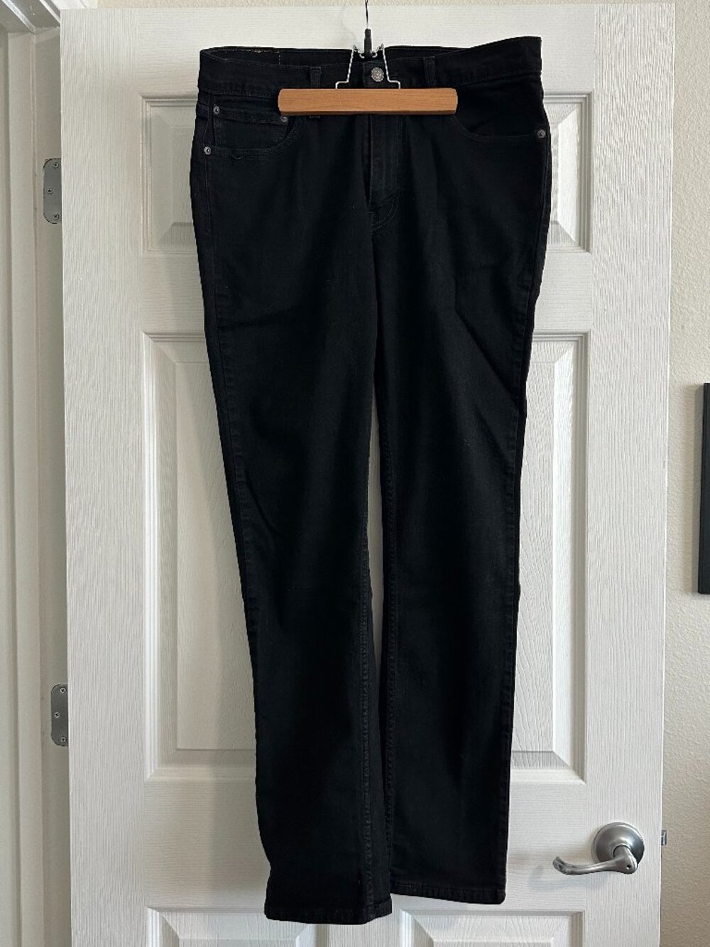 Black 511 Levi's - 36X34